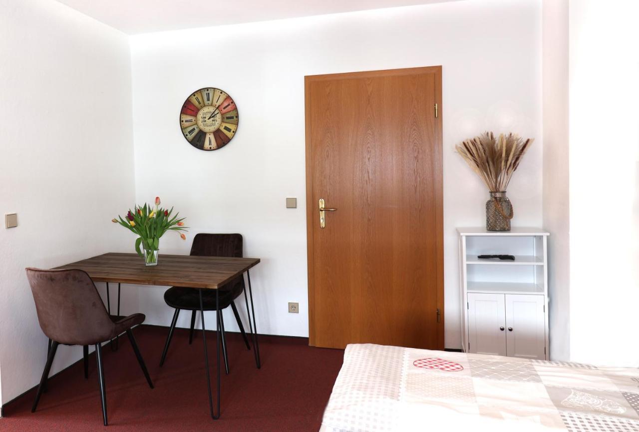 Haus Dippel Am Kurpark Inklusive Chiemgaukarte Apartment Ruhpolding Bagian luar foto